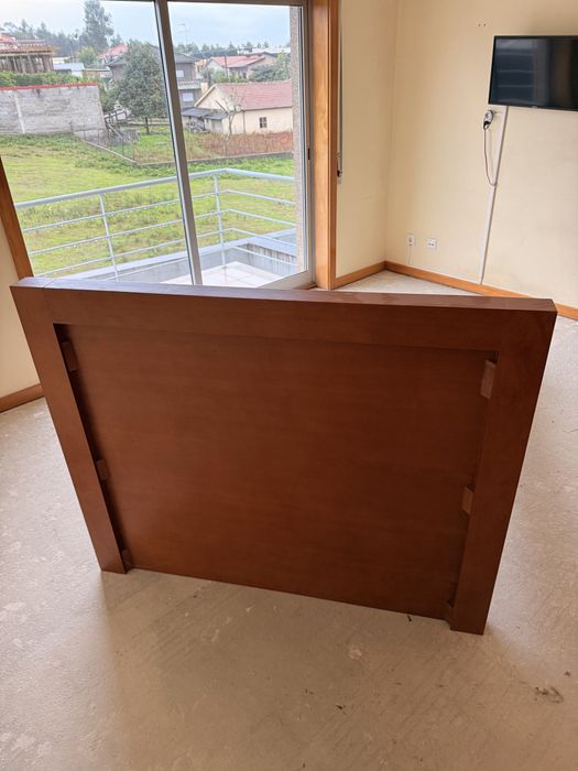 Cama de Solteiro de Madeira Maciça c/ estrado incluído
