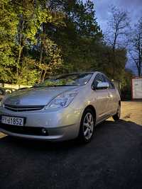 Sprzedam Toyotę Prius 20 w dobrym stanie