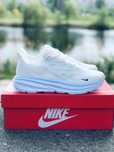 Nike Белые красовки Найк мужские летние белые беговые красовки  Air