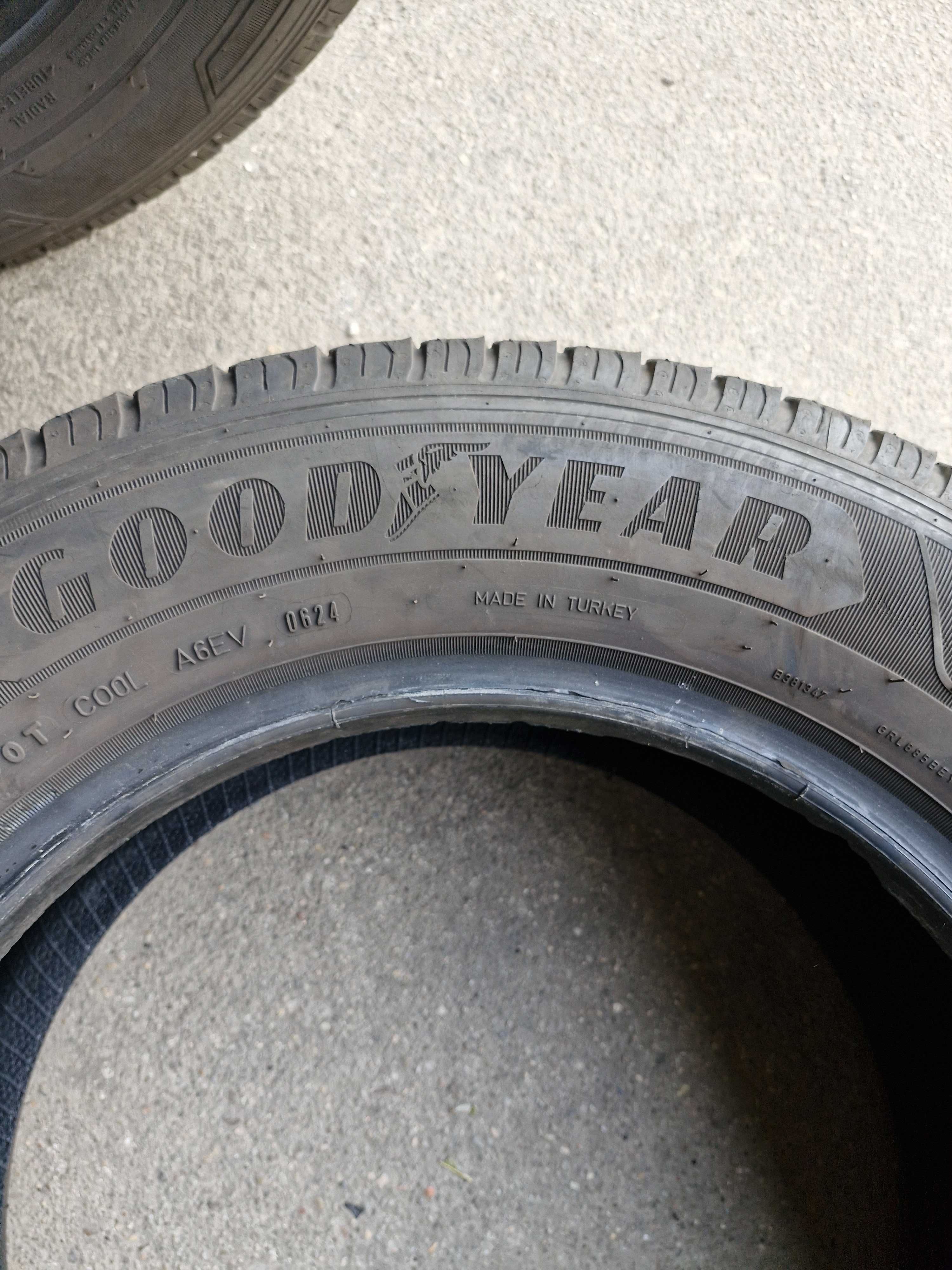 Opony letnie  215/65/16 C  Goodyear 2024r