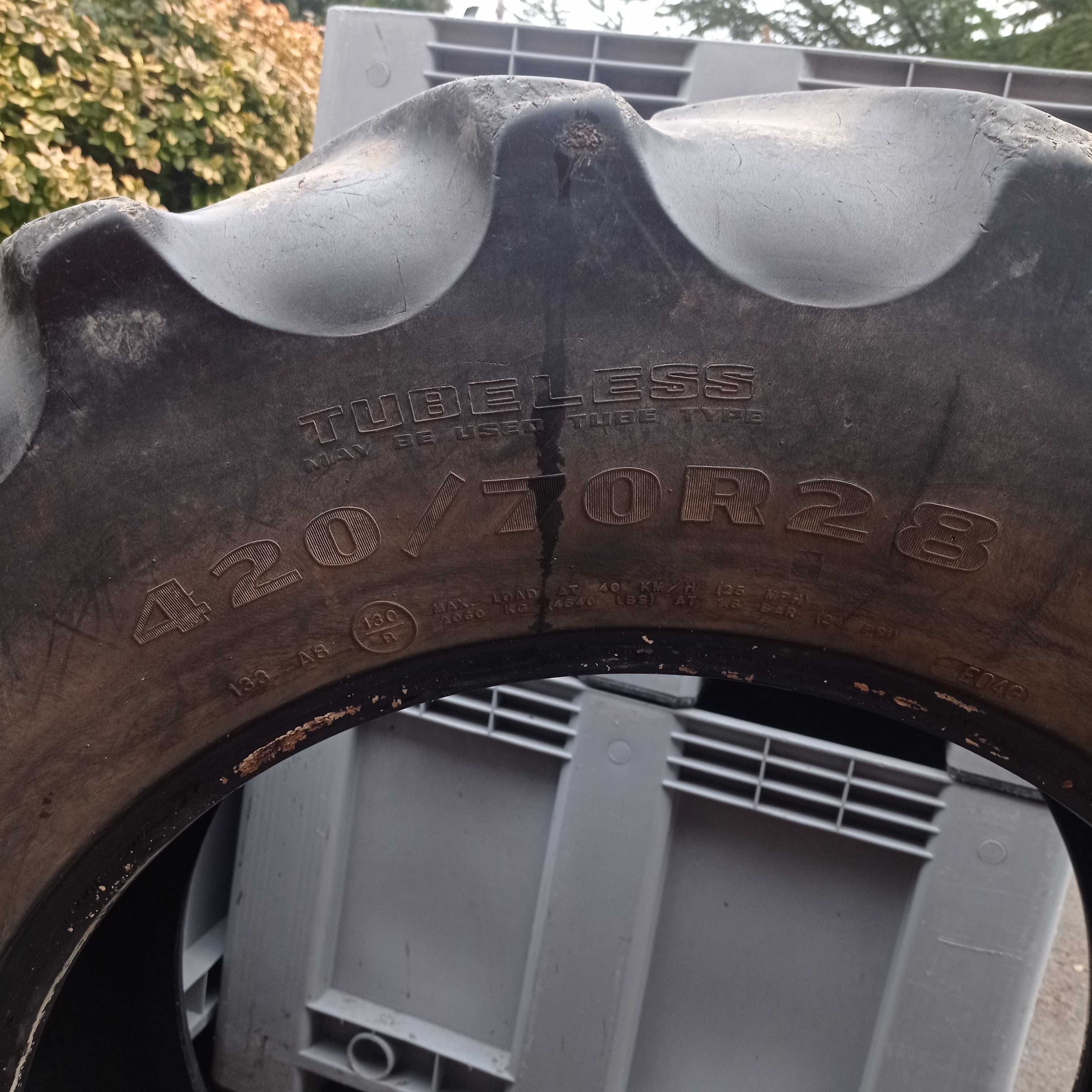 Opony Goodyar 420/70 R28