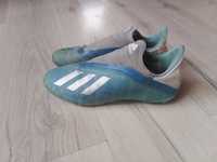 Buty piłkarskie korki adidas