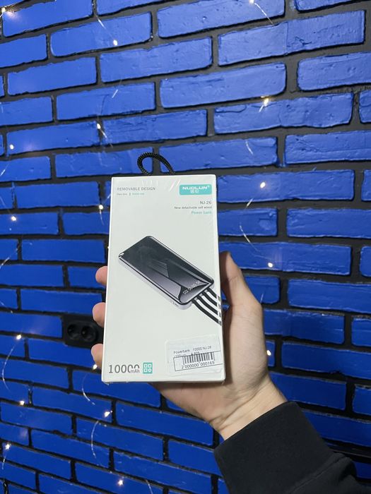 Розпродаж! Новий повербанк Power Bank 10000 mAh з вбудованими кабелями
