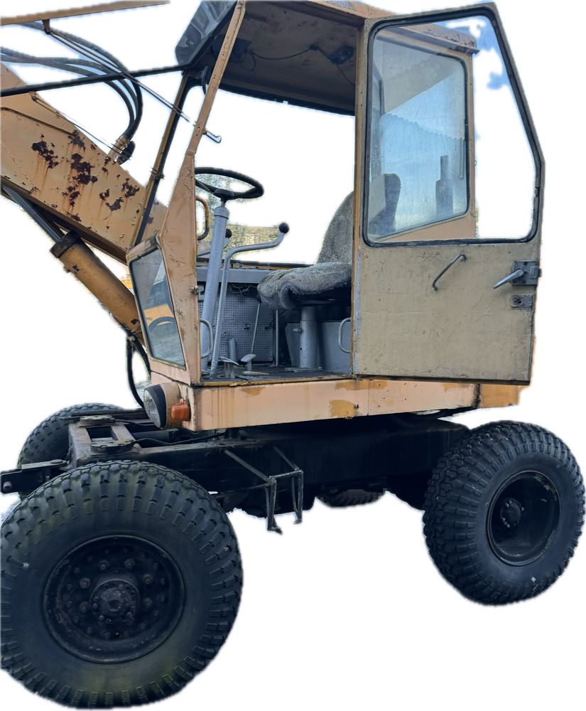 Koparka waryński k406 silnik ursus c360 kompletna części