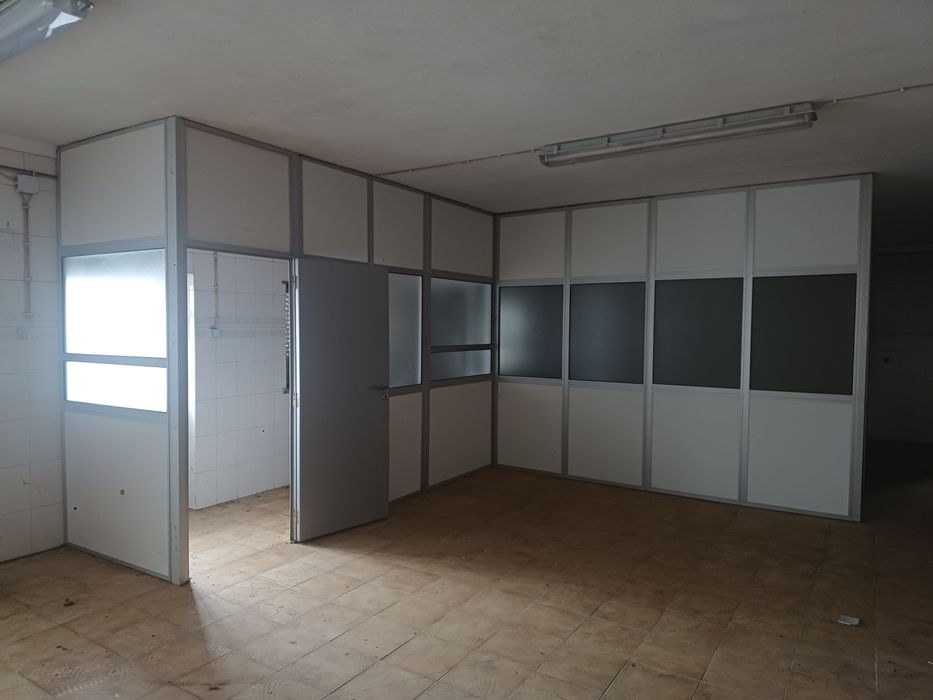 Divisórias modulares em aluminio e vidro