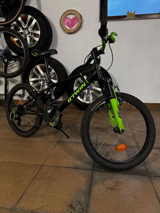 Sprzedam rowerek btwin racing boy 500