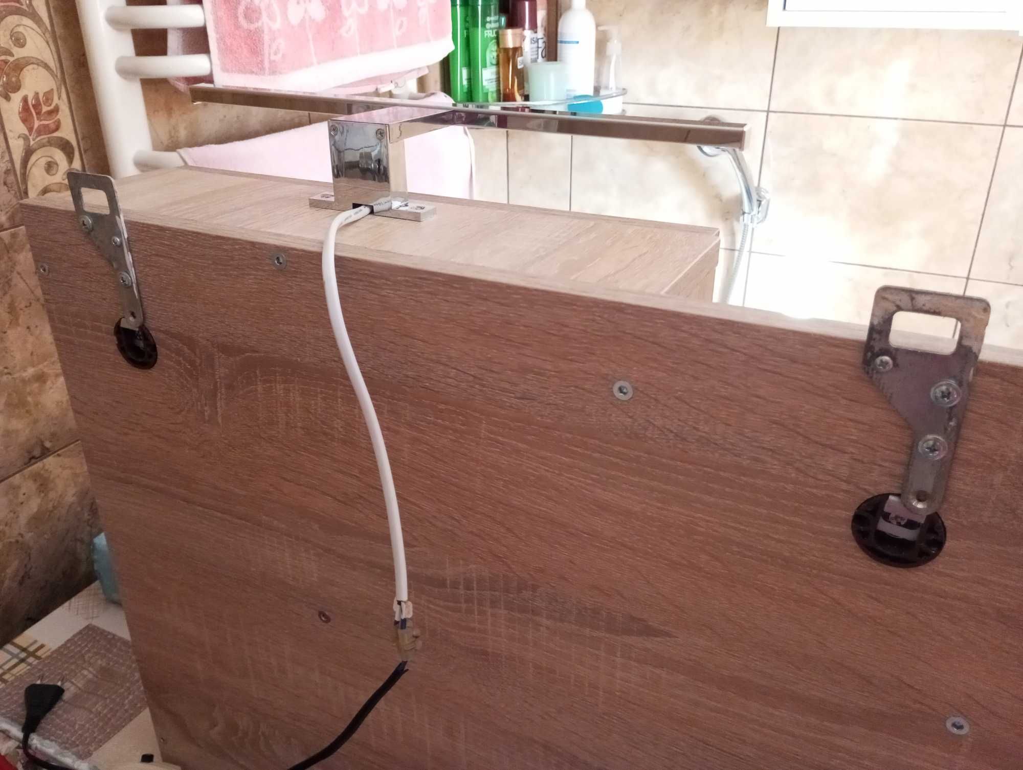 Nowa Szafka Łazienkowa z Lustrem i LED - Nieużywana (Poza Montażem)