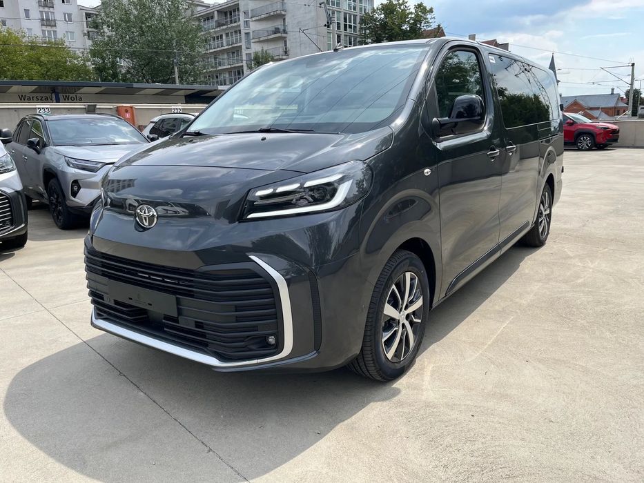 Toyota Proace Verso PROACE Verso Long 2,0 D4D140 6M/T BUSINESS 9 Comfort