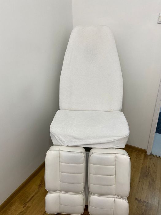 Fotel kosmetyczny do pedicure elektryczny
