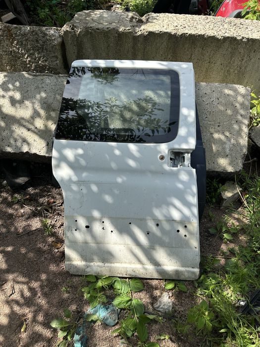 Дверь боковая здвижная пежо партнер ситроен берлинго