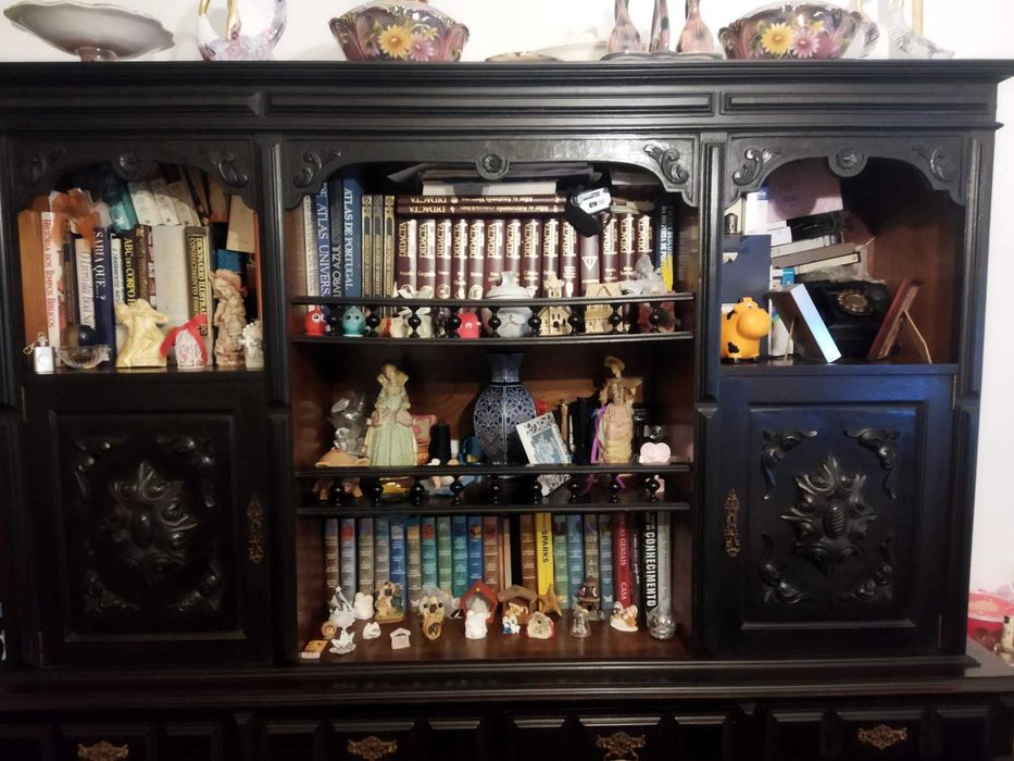 Movel de sala em madeira