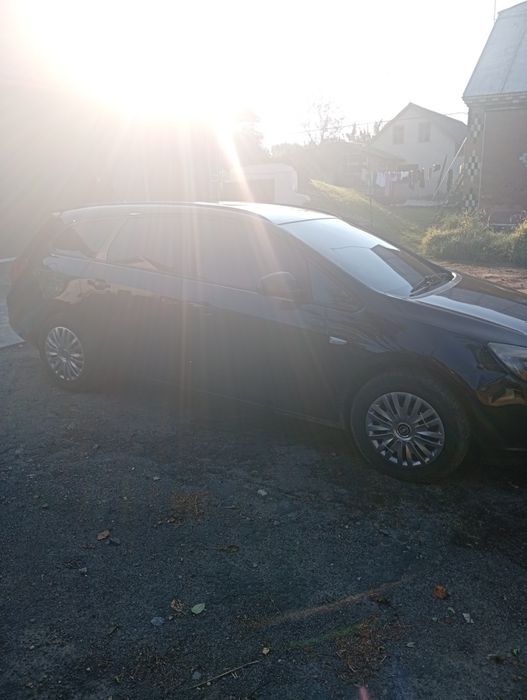 Продам Опель Аста