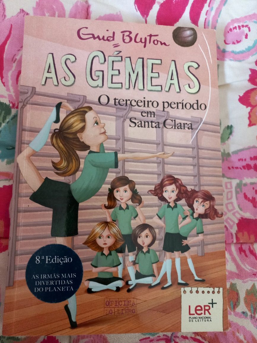 As gêmeas- o terceiro período em Santa clara