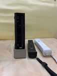 Nintendo Wii preta com 2 comandos + acessórios (pronta a jogar!)