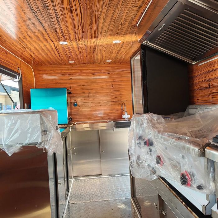 FOOD TRUCK - Roulote de Venda Ambulante