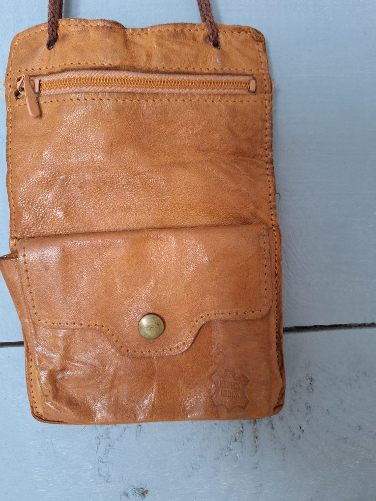 Skórzana torebka etui portfel