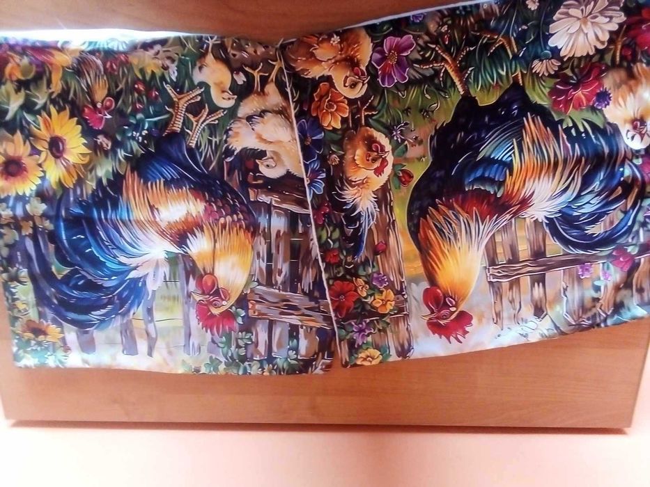 Dwie poszewki na poduszki koguciki