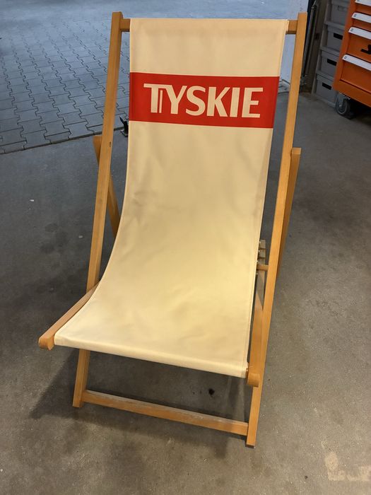 Drewniany rozkladany lezak