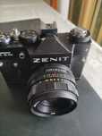 Aparat fotograficzny ZENIT TTL z lampą błyskowa SALUT. Kompletny. Spra