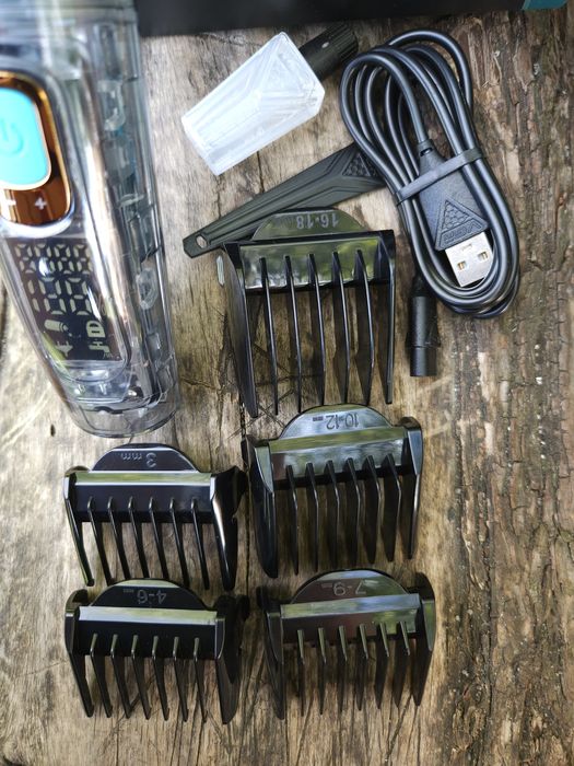 Професійна Машинка для стрижки vgr 695 голови  бороди тример кераміка