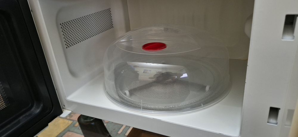 Микроволновая печь GORENIE