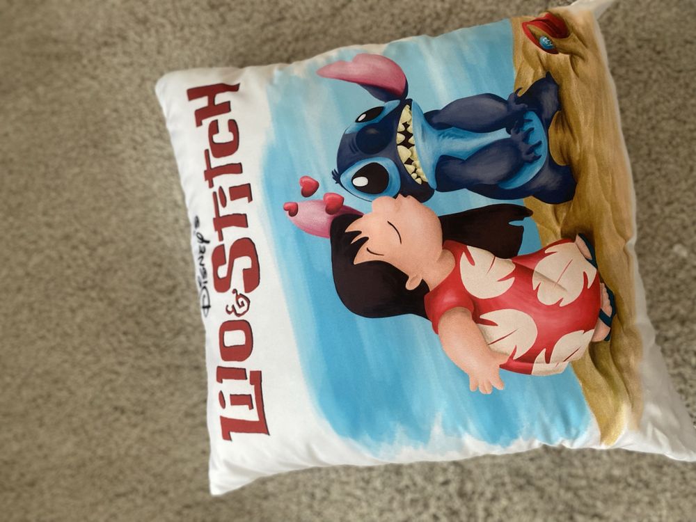 Almofadas decorativas stitch