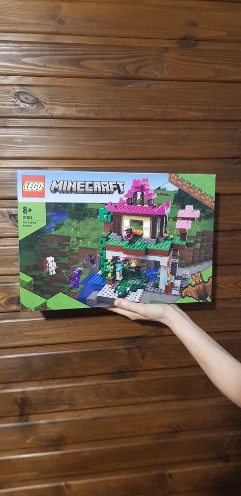 Lego Minecraft Площадка для тренувань оригінал. 21183