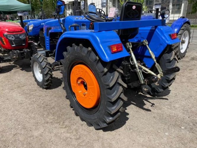 Мінітрактор Шифенг 240, 24 к.с. Трактор з валом відбору, є доставка