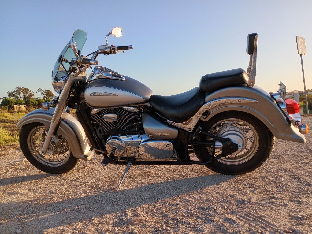 Suzuki Volusía 800