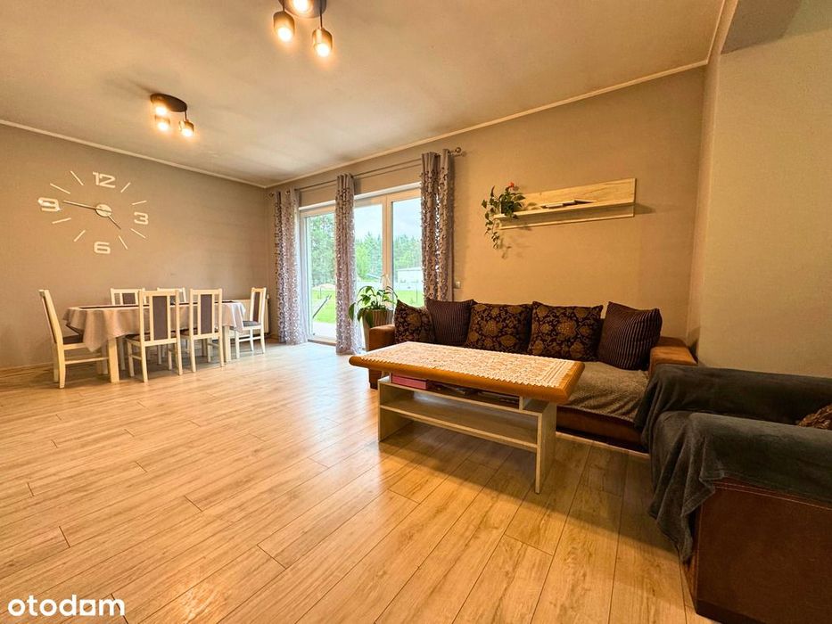 Dom parterowy w sąsiedztwie lasu, spokojna okolica