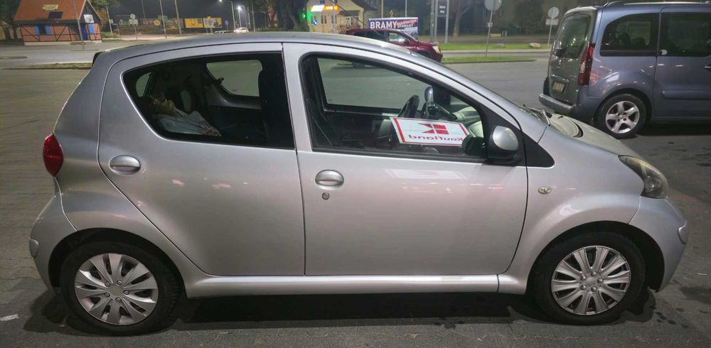 Sprzedam Toyotę Aygo