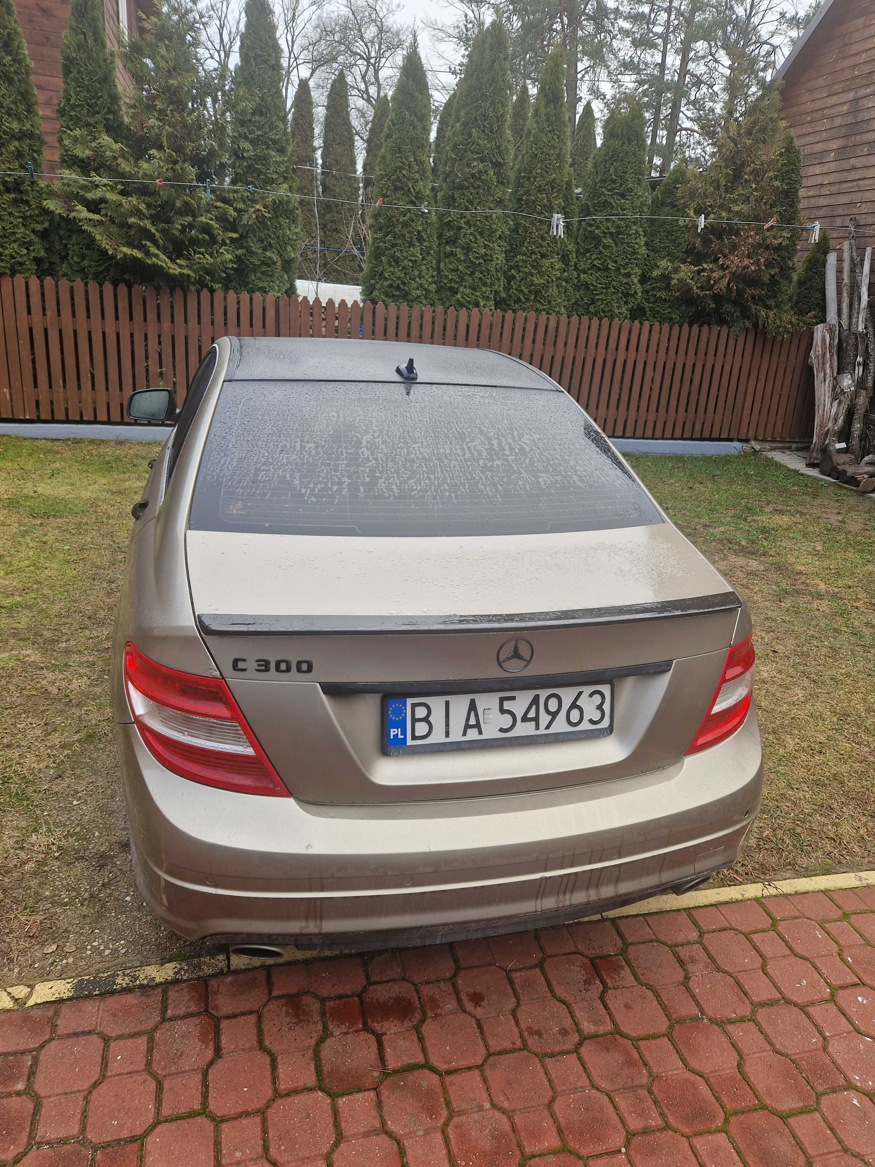 Mercedes w204 c300
