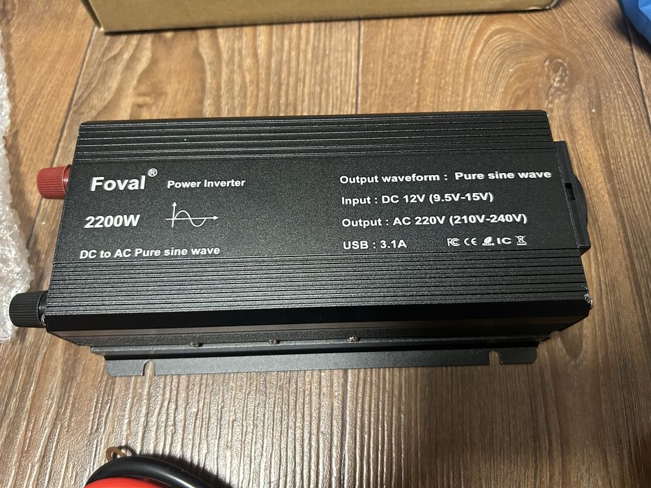 Інвертор, потужність 2200W,