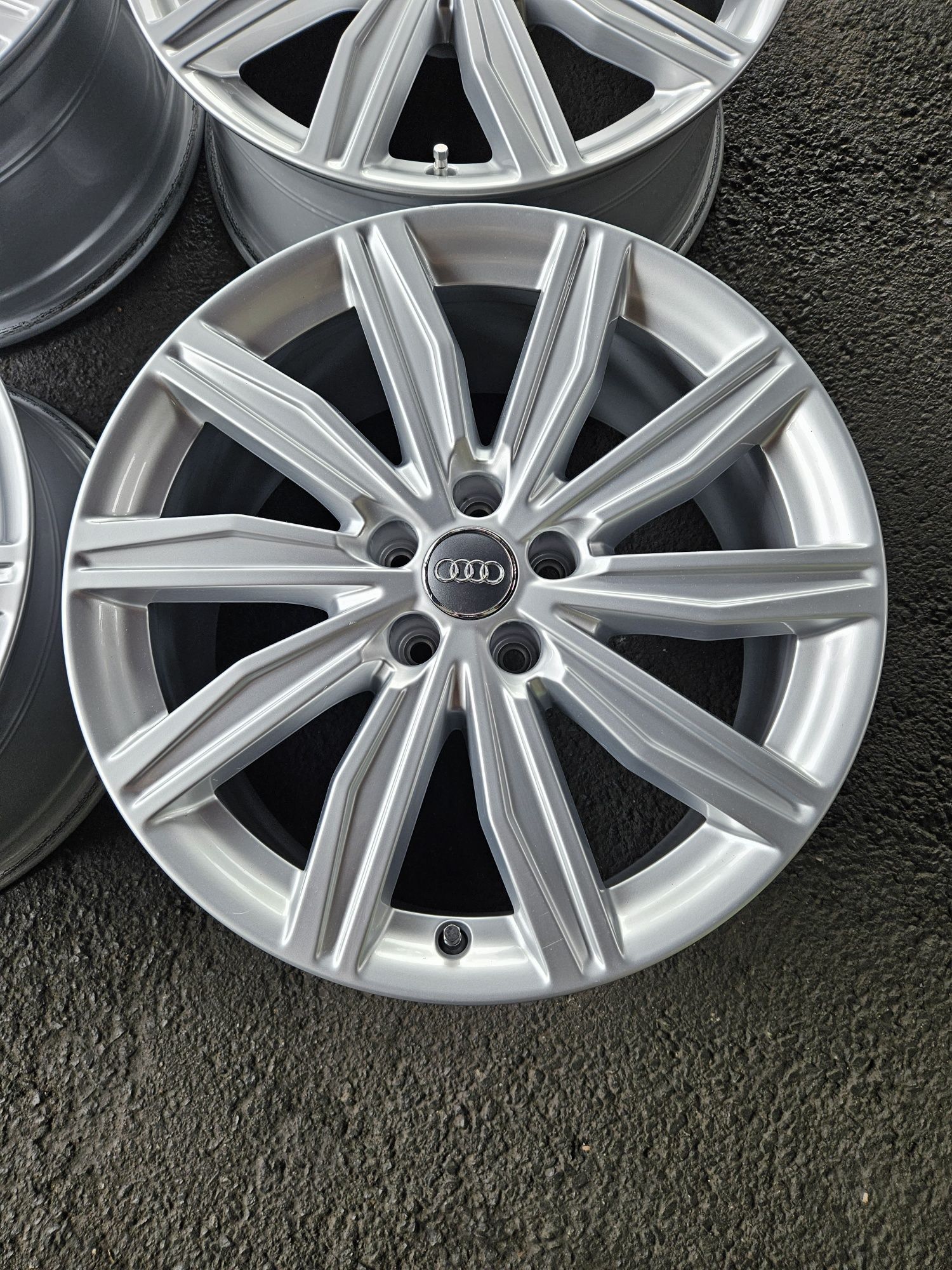 Alufelgi Felgi Audi S-Line 19 Cali 5x112 8J19 ET39