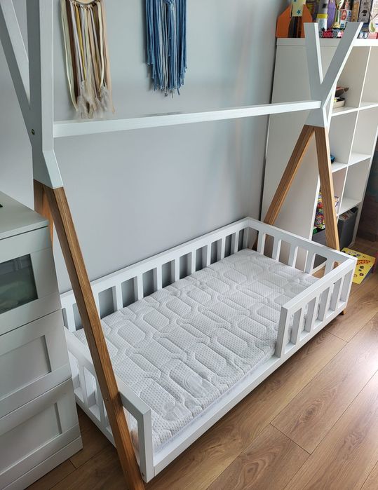 Łóżeczko  dziecięce, lite drewno