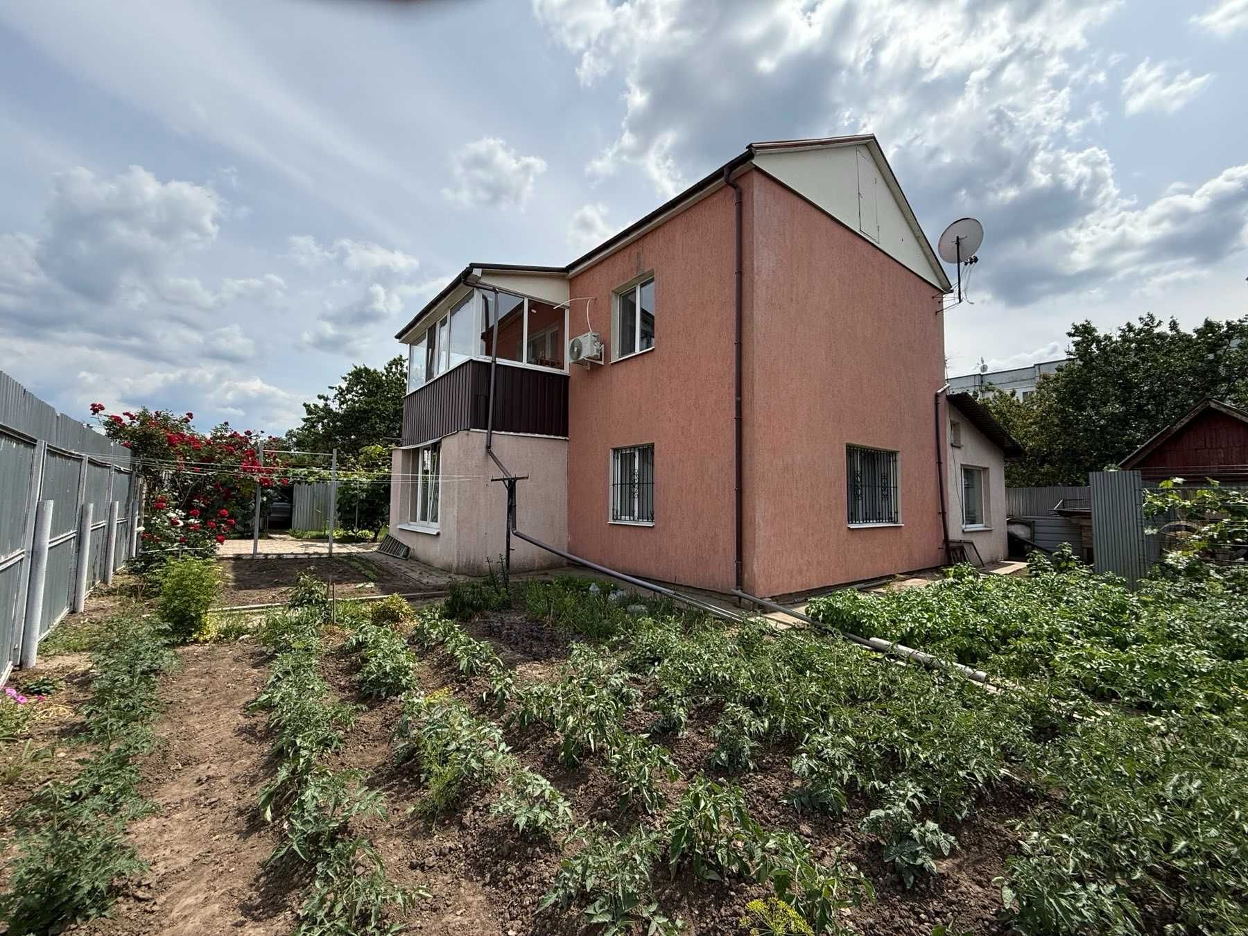 Продаж двоповерхового будинку в м-н Боженка