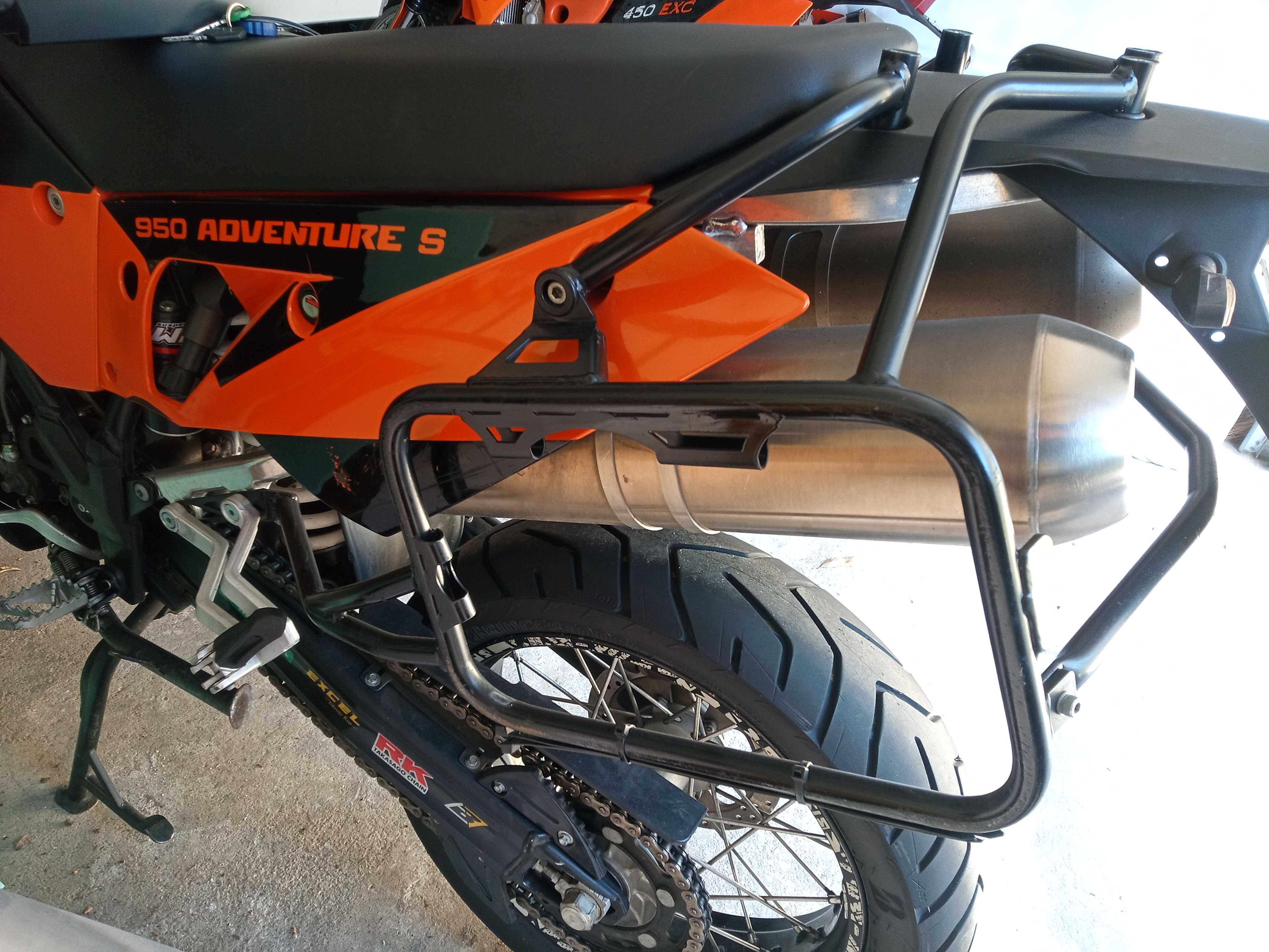 Malas e suportes ktm adventure 950 990