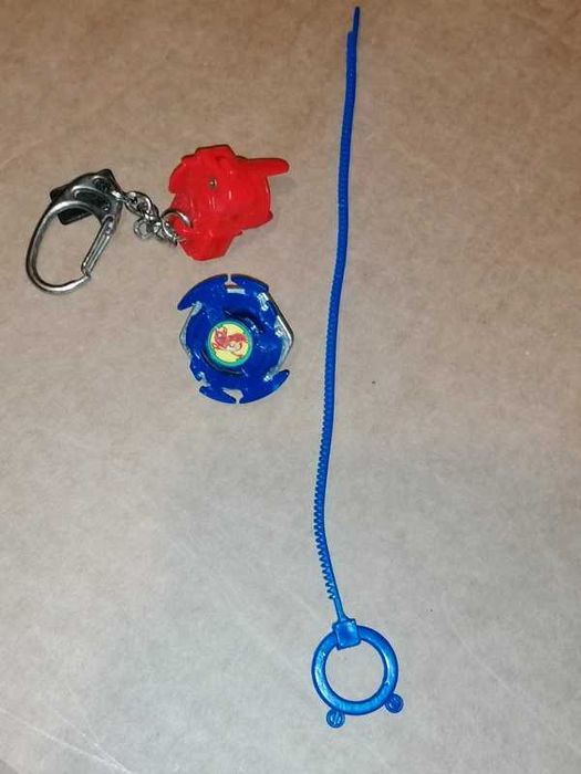 Mini Beyblade Chaveiro