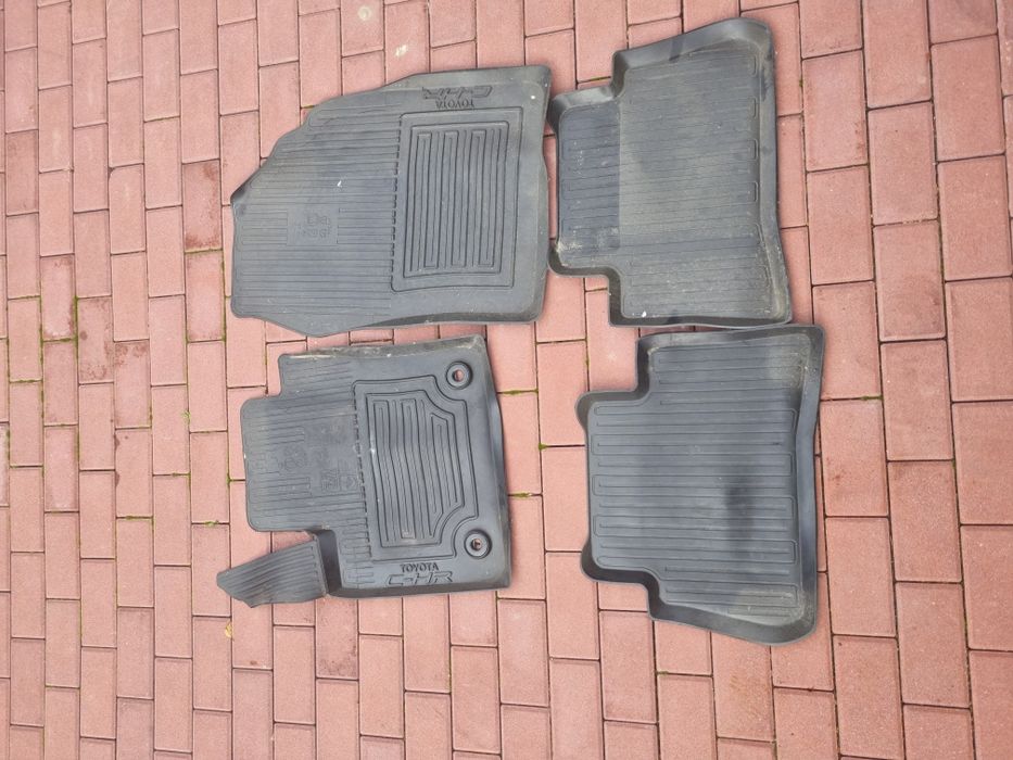 Dywaniki gumowe Toyota C-HR