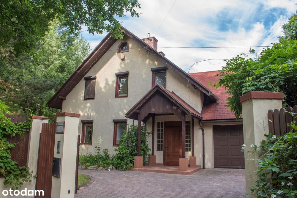 Dom w rajskim ogrodzie - oferta prywatna