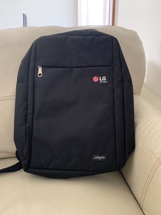 Mochila da marca LG