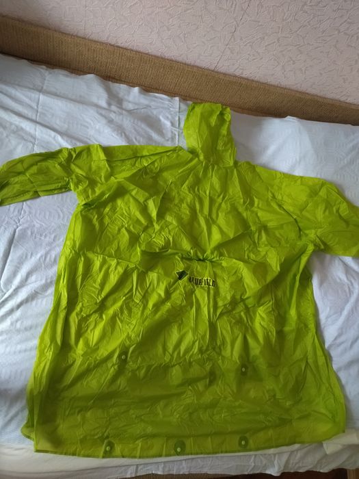 Туристичний плащ пончо BLUEFIELD 15D