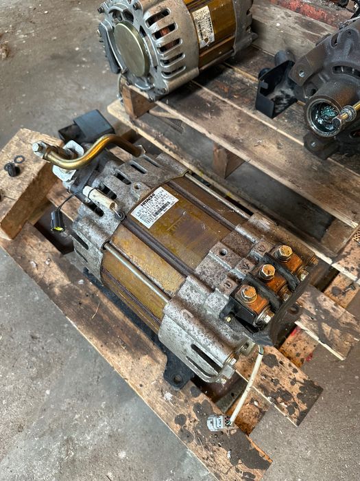 Wózek widłowy NISSAN G1N1L16Q silnik części