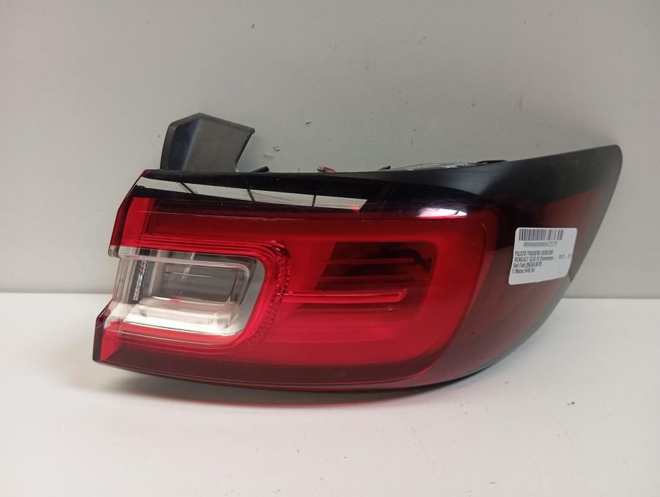 FAROLIM TRASEIRO DIREITO RENAULT CLIO IV