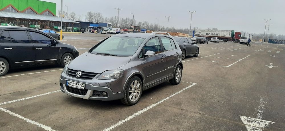Продам авто Кросс-гольф 5+
