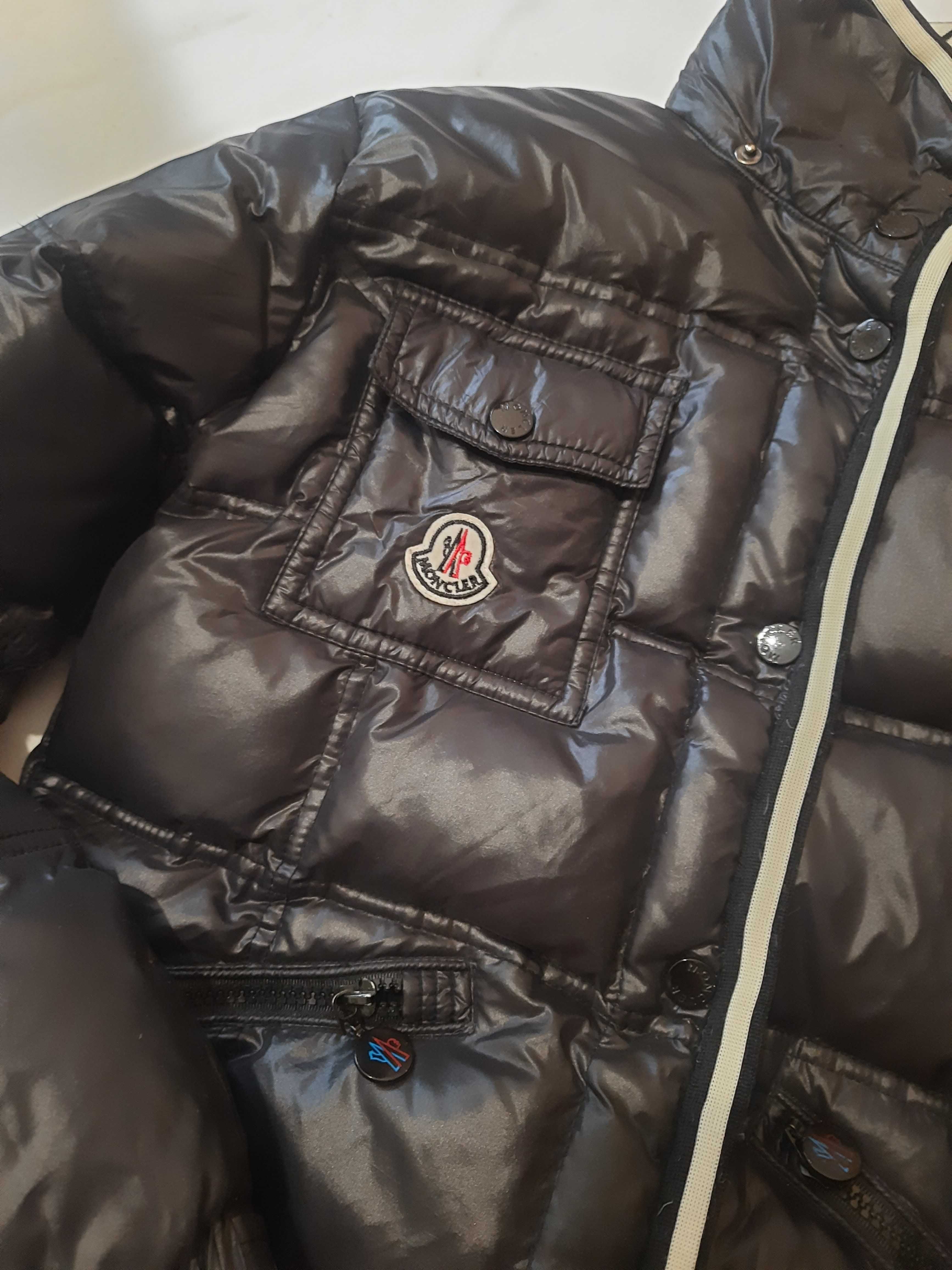 Moncler женская куртка, пуховик оригинал