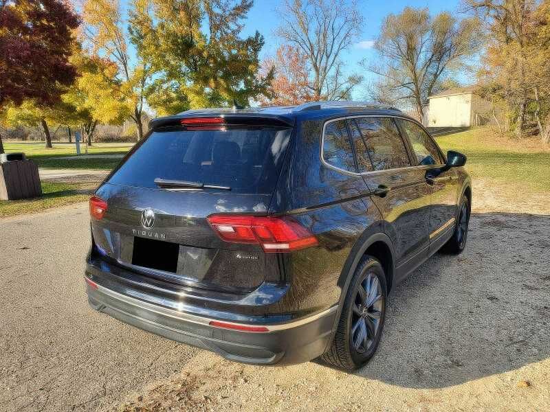 2023 Volkswagen Tiguan SE 4Motion