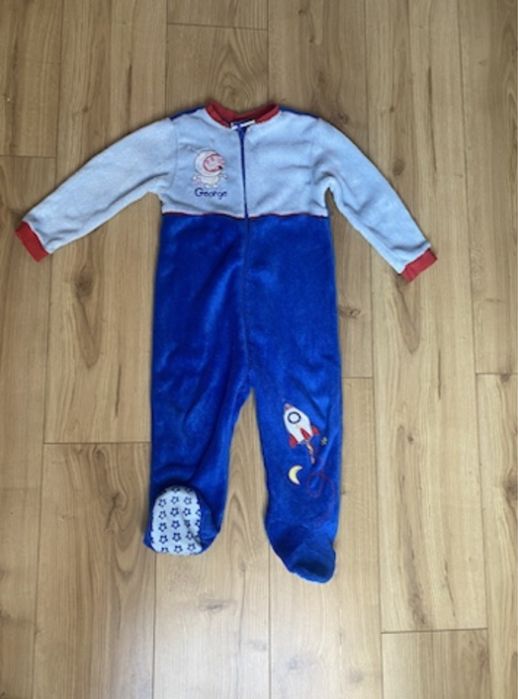 Polarowy pajacyk ze Świnką Peppą, r. 92-98 (2-3lata) George