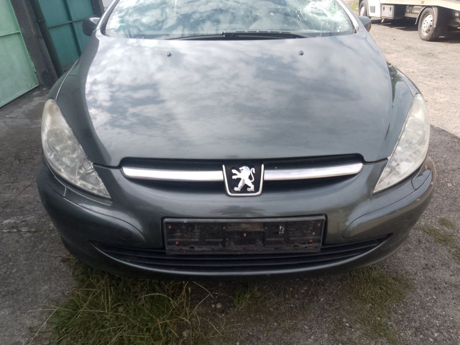 Peugeot 307 CC   skrzynia lampy tył zderzak
