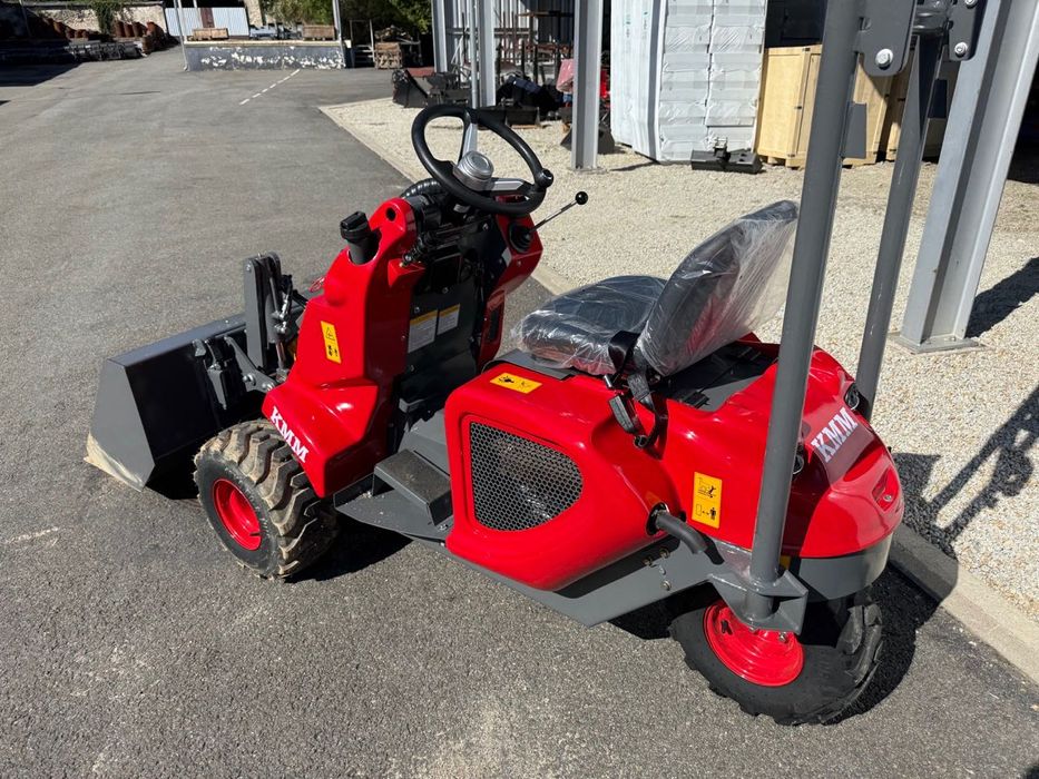 Miniładowarka ogrodnicza łyżka i widły w komplecie KMM 803 moc 20KM